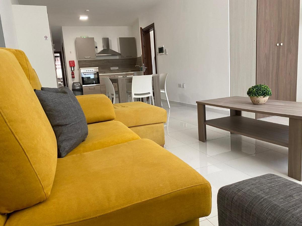 Sunrise Court Apartment Марсаскала Екстериор снимка