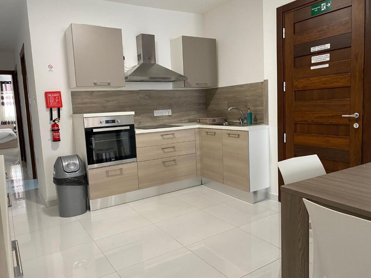 Sunrise Court Apartment Марсаскала Екстериор снимка