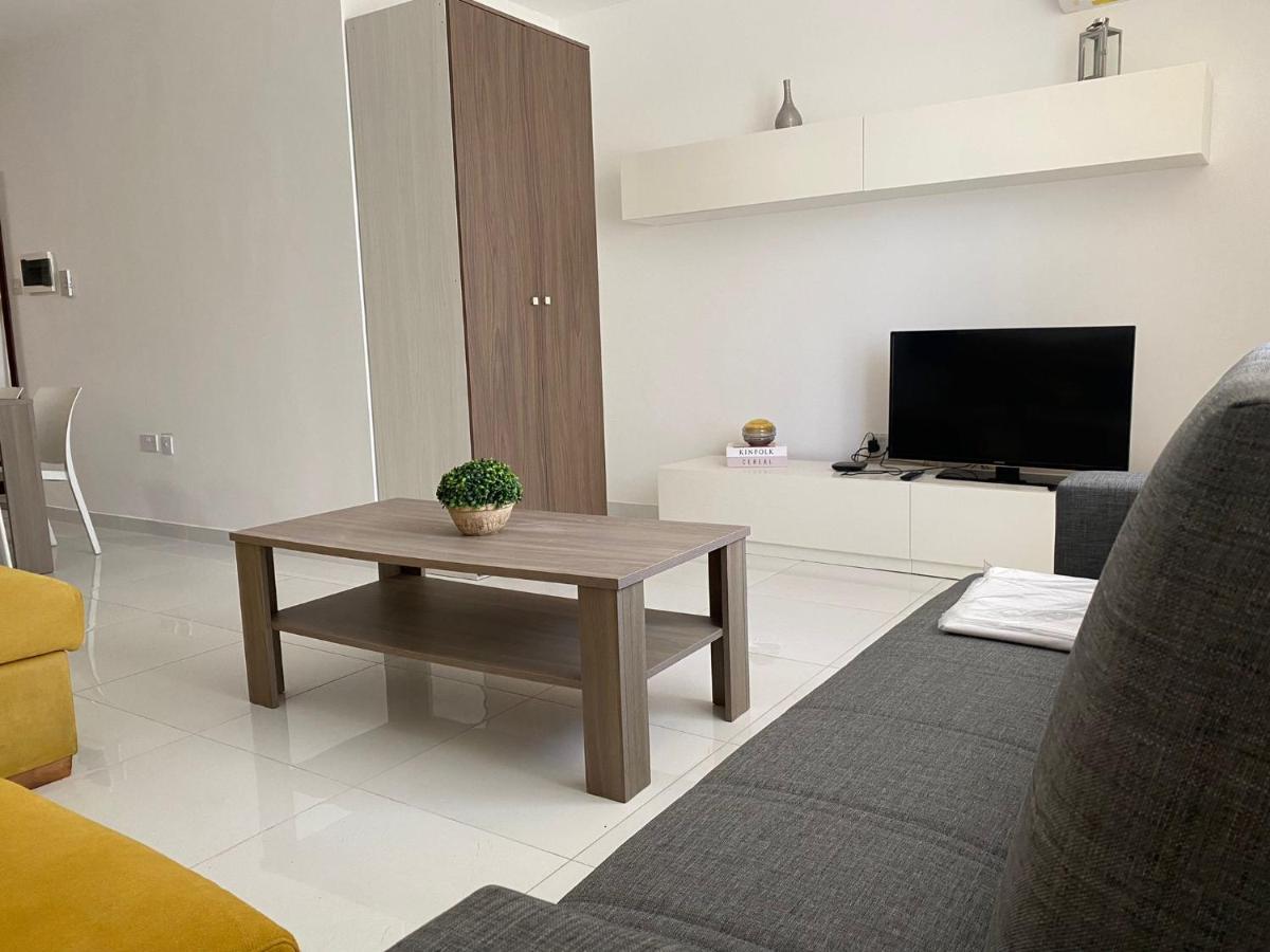 Sunrise Court Apartment Марсаскала Екстериор снимка