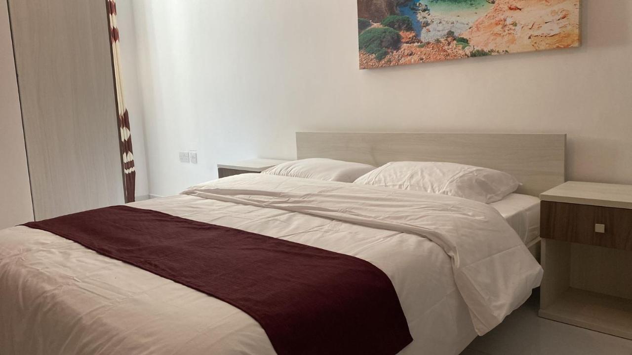 Sunrise Court Apartment Марсаскала Екстериор снимка